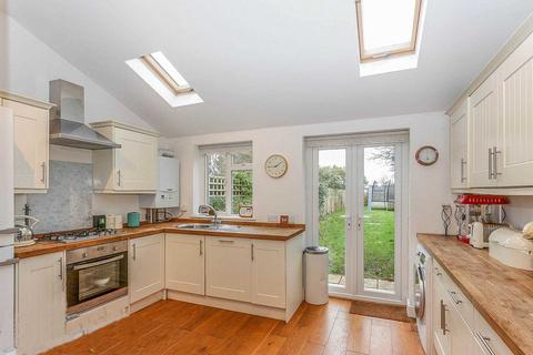4 Cross Keys Road, South Stoke, Reading, RG8 0JU