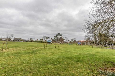 4 Cross Keys Road, South Stoke, Reading, RG8 0JU
