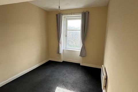 1 bedroom flat to rent, Dixon Avenue, Glasgow, G42