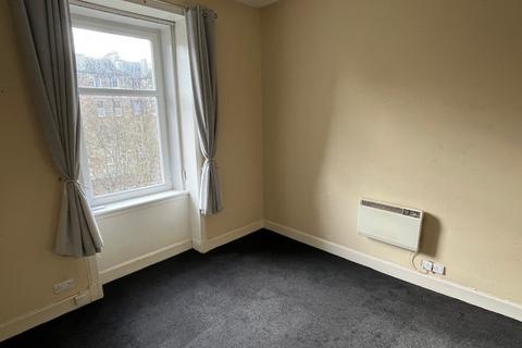 1 bedroom flat to rent, Dixon Avenue, Glasgow, G42