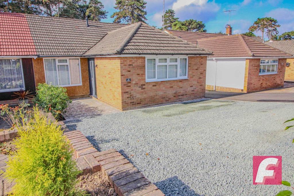 Foxleys, Carpenders Park 2 bed semidetached bungalow £550,000