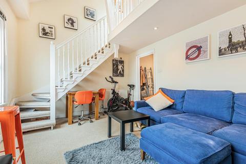 8b Raleigh Road, London, SE20 7JB