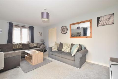 6 Spinner Drive, Havant, PO9 4BQ