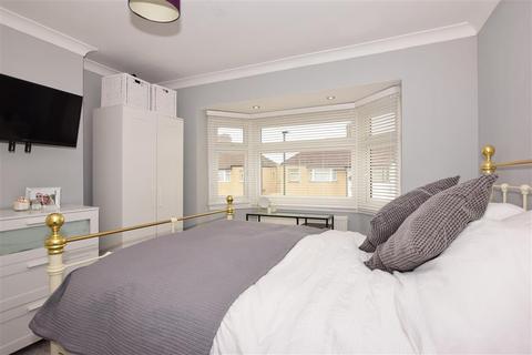 24 Avondale Road, Welling, DA16 1NQ