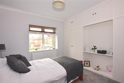 24 Avondale Road, Welling, DA16 1NQ