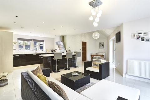 85a Carrs Road, Marsden, Huddersfield, HD7 6JJ