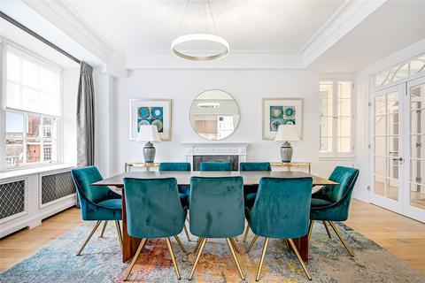 4 bedroom apartment to rent, Grosvenor Square, Mayfair, London, W1K