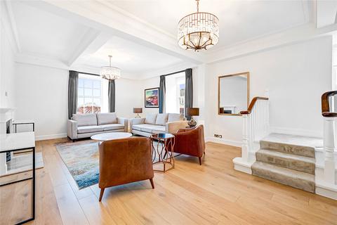 4 bedroom apartment to rent, Grosvenor Square, Mayfair, London, W1K