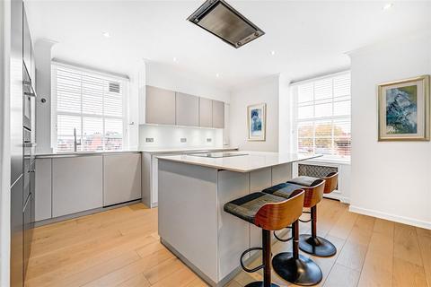 4 bedroom apartment to rent, Grosvenor Square, Mayfair, London, W1K