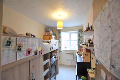 2 bedroom apartment to rent, Stubbs Drive, London SE16