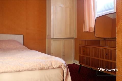 32 Grange Avenue, East Barnet, Barnet, EN4 8NL