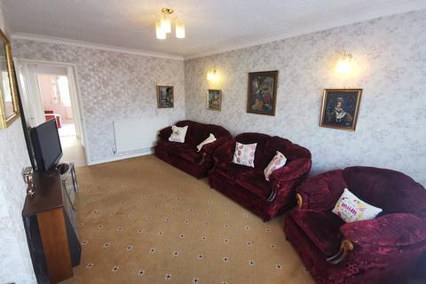 3 Maeslan, Rhos, Swansea, SA8 3HH