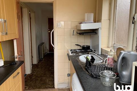 136 Stroud Road, Shirley, Solihull, B90 2JX