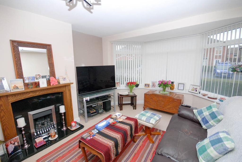 Grasmere Place, Gosforth 3 bed semidetached house £230,000