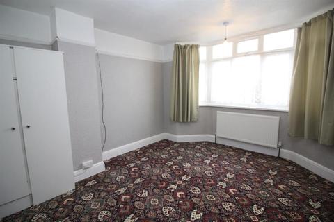39 Gordon Avenue, Bristol, BS5 7DY