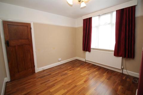 39 Gordon Avenue, Bristol, BS5 7DY