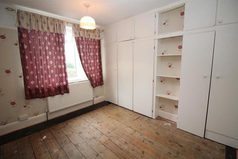 39 Gordon Avenue, Bristol, BS5 7DY
