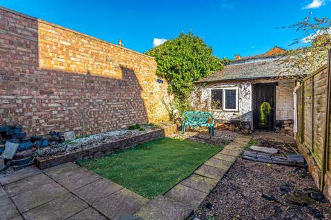 1 Gladstone Street, Kettering, NN16 0TE