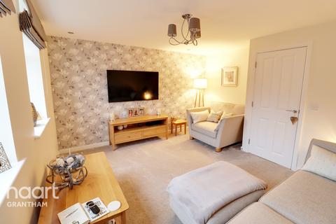 14 Beaumaris Way, Grantham, NG31 8WP