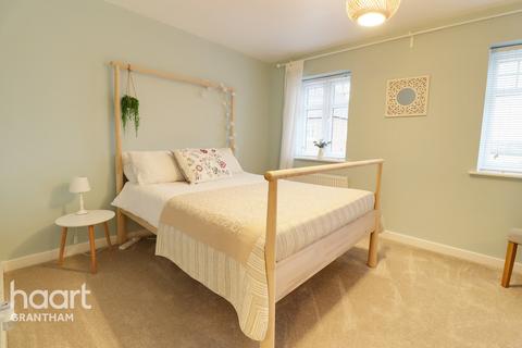 14 Beaumaris Way, Grantham, NG31 8WP