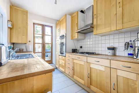 119 Acre Road, Kingston Upon Thames, KT2 6EZ