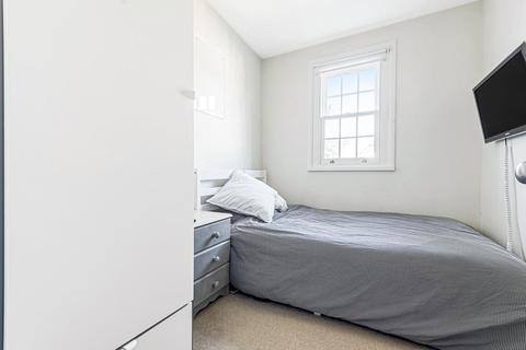 119 Acre Road, Kingston Upon Thames, KT2 6EZ