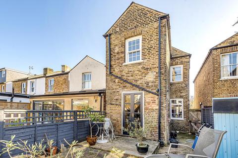 119 Acre Road, Kingston Upon Thames, KT2 6EZ