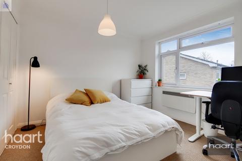 17 Waldronhyrst, South Croydon, CR2 6NZ