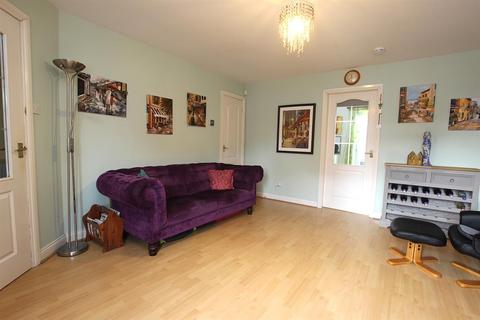 28 Heys Lane, Darwen, BB3 1DT