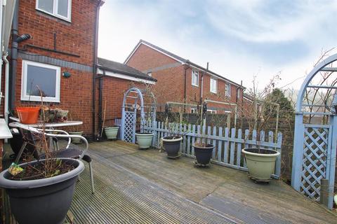 28 Heys Lane, Darwen, BB3 1DT