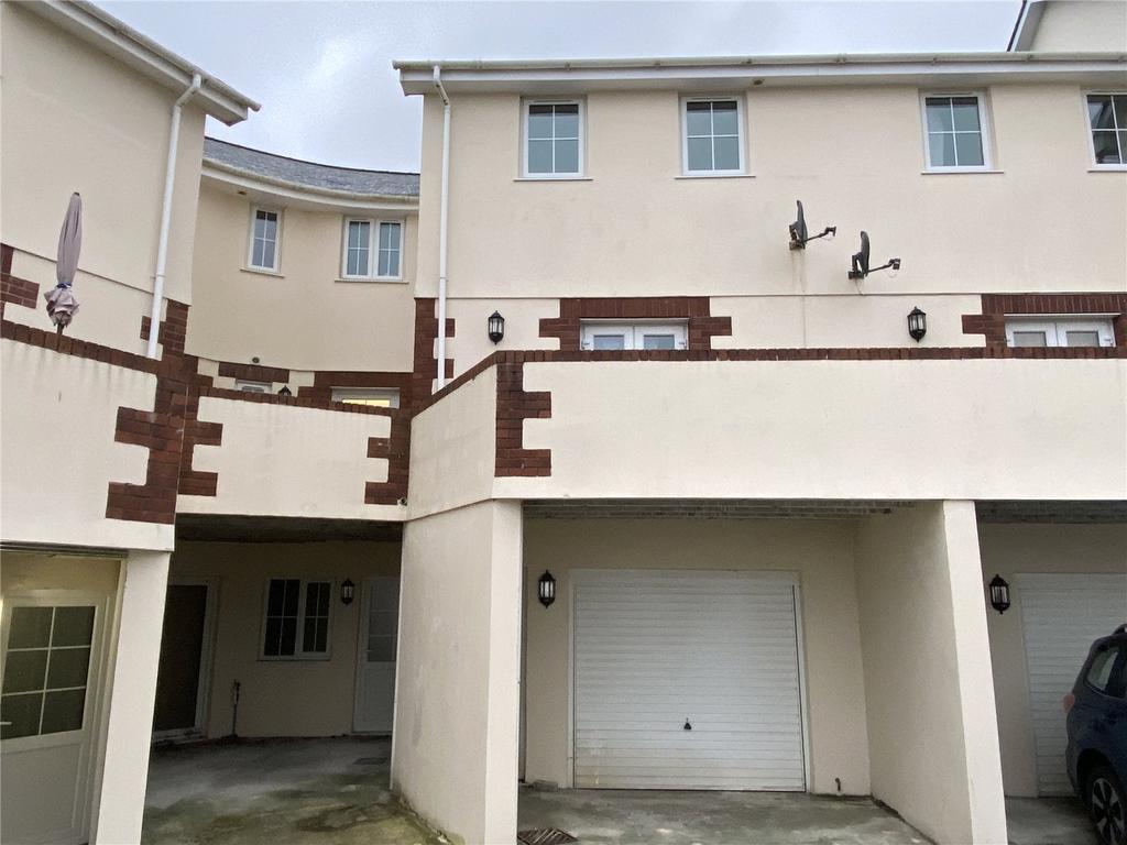 Robartes Road, St. Dennis, St. Austell, PL26 2 bed terraced house £