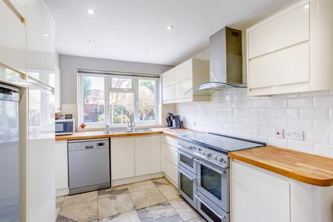 64 Burton Old Road, Streethay, Lichfield, WS13 8LF