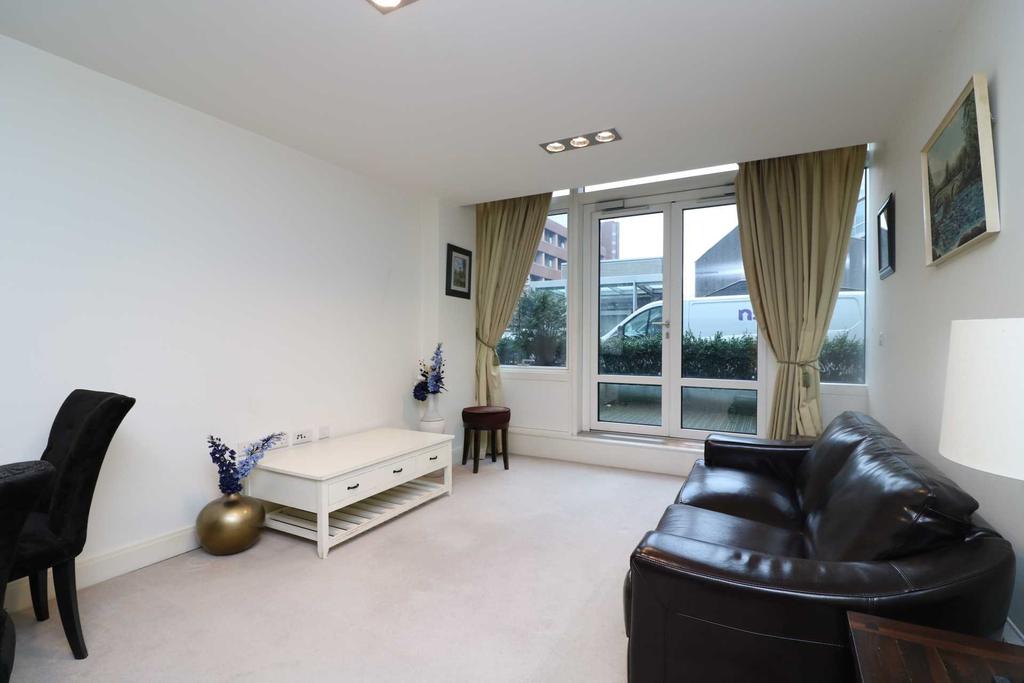 One Park West, Liverpool, L1 8ND 1 bed apartment £750 pcm (£173 pw)