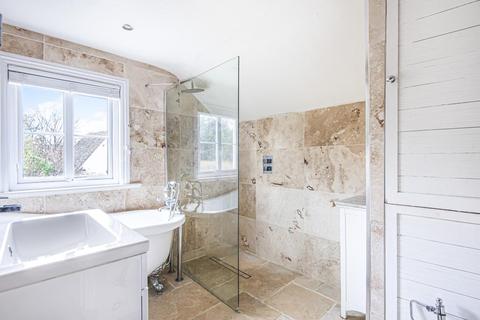 Fairview Rickford, Worplesdon, Guildford, GU3 3PJ