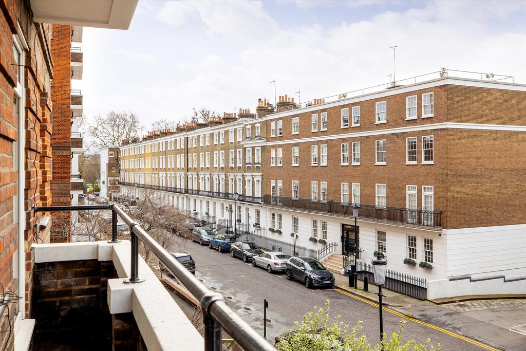 Cheltenham Terrace, London, SW3 1 bed flat £895,000