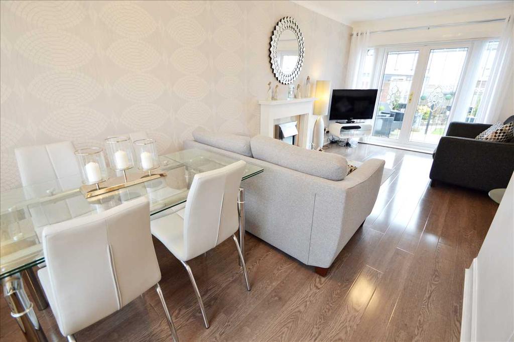 Ailsa Crescent, Motherwell 2 bed end of terrace house £87,500