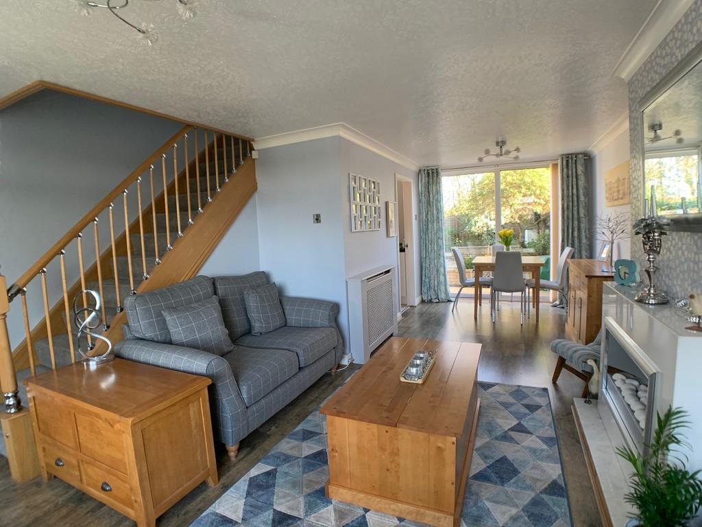 Delph Park Avenue, Aughton 3 bed semidetached house £275,000