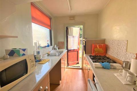 49 Leven Way, Hayes, UB3 2SS