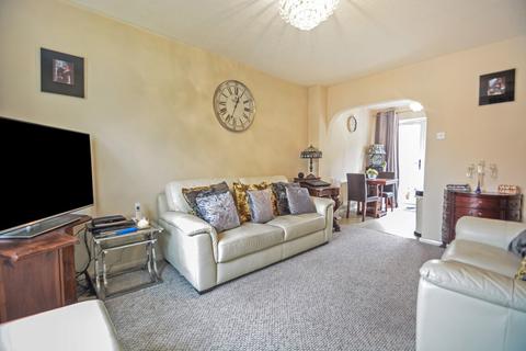 16 Upper Acres, Witham, CM8 2LA