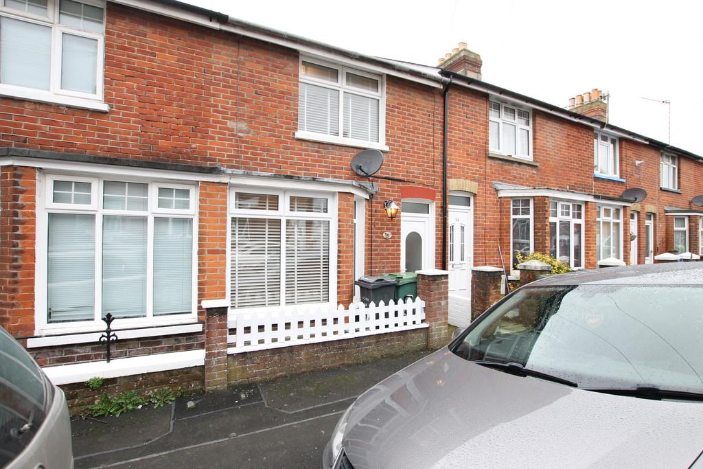 St. Davids Road, East Cowes 2 bed terraced house £775 pcm (£179 pw)