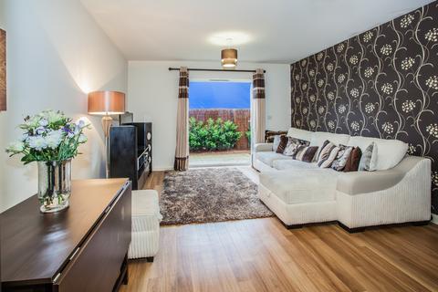 undefined, Featherstone Court, Southall, UB2