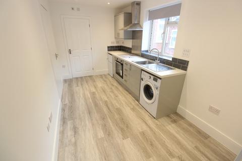 1 bedroom flat to rent, Clovelly Road, Southampton