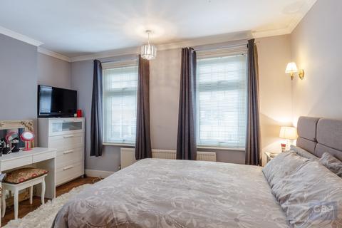 16 Allandale Road, Hornchurch, RM11 1AP