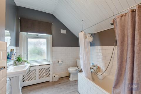16 Allandale Road, Hornchurch, RM11 1AP