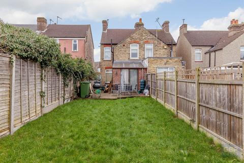 16 Allandale Road, Hornchurch, RM11 1AP