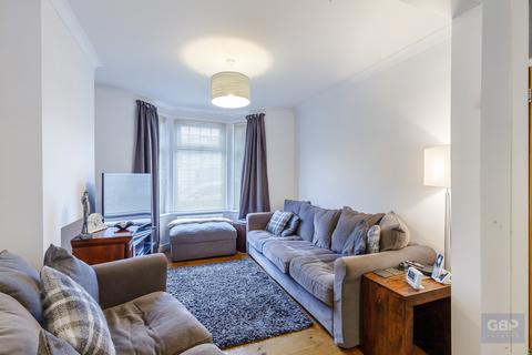 16 Allandale Road, Hornchurch, RM11 1AP