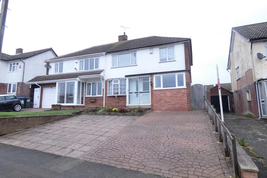 Whitecrest, Great Barr 3 bed semidetached house £265,000