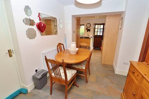 22 Cornell Way, Romford, RM5 2HN