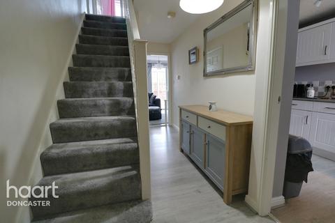 11 Ramskir Lane, Stainforth, Doncaster, DN7 5BE