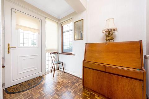 25 Langdon Shaw, Sidcup, DA14 6AX